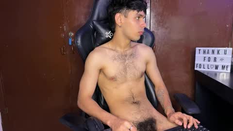 Snapshot of banmeel chatting on January 7, 3:36 pm Damiano online show from January 7, 3:36 pm