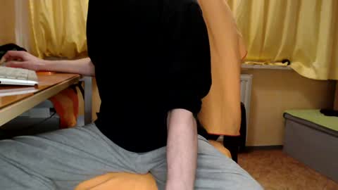       online show from January 4, 11:06 pm