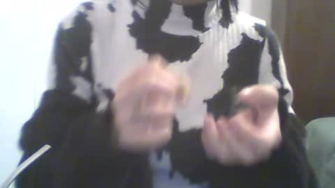Snapshot of banssshi98 chatting on June 14, 10:56 pm banssshi98 online show from June 14, 10:56 pm