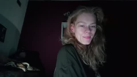 charliejones online show from October 15, 8:47 am