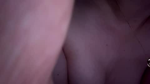 charliejones online show from November 17, 4:18 am