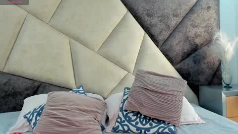 Barbara  online show from January 15, 12:04 pm