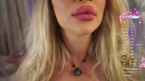 Snapshot of barbaramonn_ chatting on October 3, 2:58 pm Ana online show from October 3, 2:58 pm