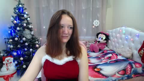 Snapshot of barbarastily chatting on December 14, 8:45 am barbarastily online show from December 14, 8:45 am