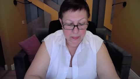 Snapshot of barbaraturners chatting on January 5, 6:35 pm barbaraturners online show from January 5, 6:35 pm