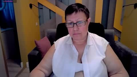 Snapshot of barbaraturners chatting on March 11, 5:16 am barbaraturners online show from March 11, 5:16 am