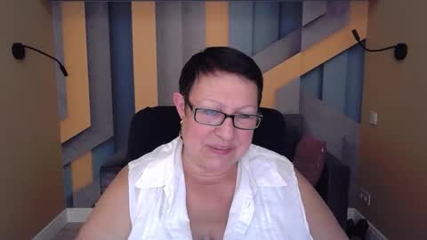 barbaraturners online show from October 10, 7:13 pm