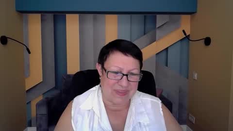 Snapshot of barbaraturners chatting on October 20, 6:52 pm barbaraturners online show from October 20, 6:52 pm