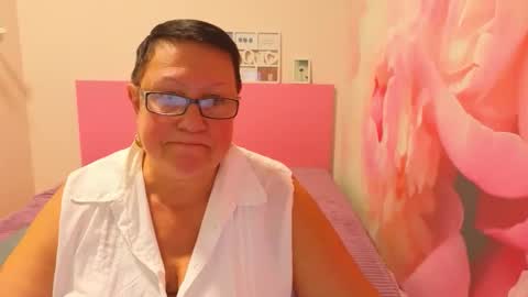 Snapshot of barbaraturners chatting on October 26, 12:33 pm barbaraturners online show from October 26, 12:33 pm