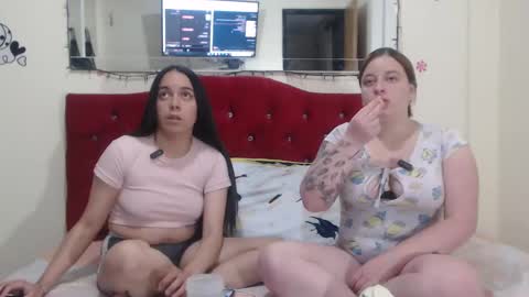 Snapshot of barbaraylola chatting on December 18, 2:10 am barbaraylola online show from December 18, 2:10 am