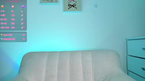 Snapshot of barbie_brunette3 chatting on December 6, 5:53 am  independet model online show from December 6, 5:53 am