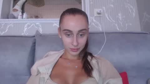Kate online show from September 12, 9:53 am