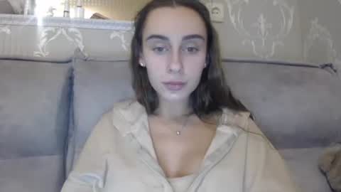 Snapshot of barbie_giirls_ chatting on November 15, 4:25 pm Kate online show from November 15, 4:25 pm