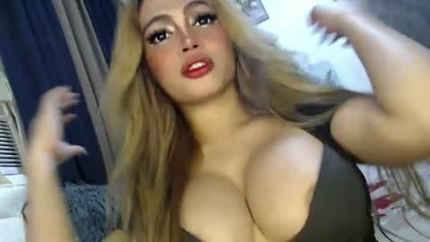 Snapshot of barbie_ivana chatting on January 12, 10:45 am barbei online show from January 12, 10:45 am