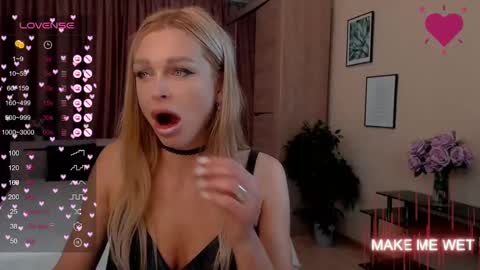 Snapshot of barbie_kiss1 chatting on January 22, 4:34 am barbie online show from January 22, 4:34 am