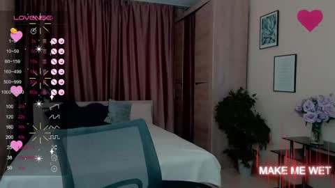 Snapshot of barbie_kiss1 chatting on February 17, 2:59 pm barbie online show from February 17, 2:59 pm