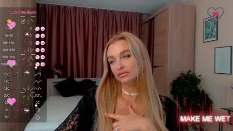 Snapshot of barbie_kiss1 chatting on February 20, 1:03 am barbie online show from February 20, 1:03 am