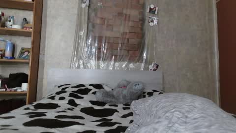 barbie_rococo online show from April 8, 9:04 pm