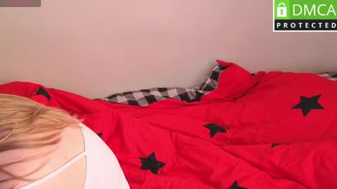 Barbie Staze online show from April 4, 4:33 am