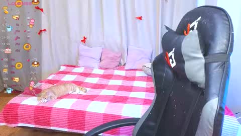 Eva online show from January 14, 2:55 pm