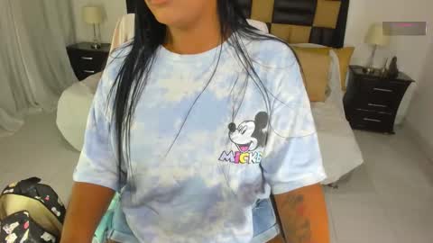 Snapshot of barbiekano chatting on October 5, 10:51 pm barbiekano online show from October 5, 10:51 pm