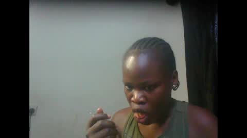 Snapshot of barbiexcunt chatting on May 7, 9:36 am barbiexcunt online show from May 7, 9:36 am