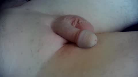 Snapshot of barenaked07 chatting on December 1, 10:21 pm barenaked07 online show from December 1, 10:21 pm