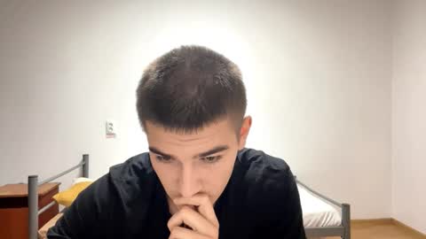 Snapshot of barepulse chatting on November 5, 8:20 pm Eric online show from November 5, 8:20 pm