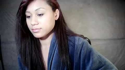 chicka online show from December 9, 2:56 am