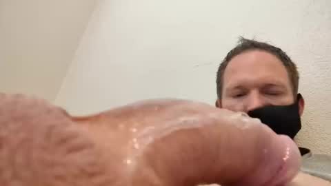 Snapshot of barniemay chatting on October 10, 6:40 pm barniemay online show from October 10, 6:40 pm