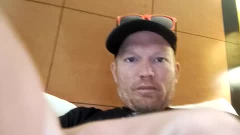 barniemay1 online show from April 18, 8:51 am