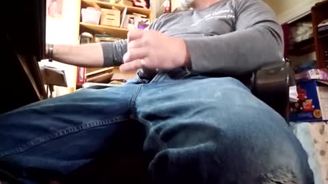 bartender3127 online show from April 20, 2:42 pm