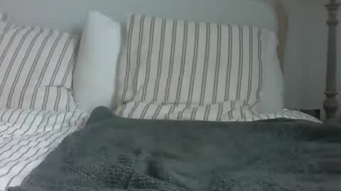 Snapshot of bass245 chatting on December 15, 10:30 am Bass245 online show from December 15, 10:30 am