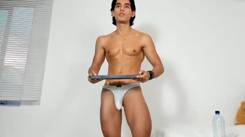 Snapshot of bastianmaalouf chatting on October 21, 10:32 pm Bastian Maalouf online show from October 21, 10:32 pm