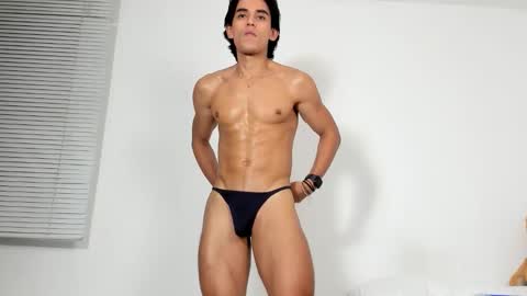 Bastian Maalouf  online show from December 18, 11:44 pm