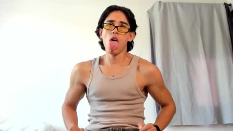 Bastian Maalouf  online show from January 17, 8:23 pm