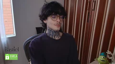 Snapshot of bastiel_ chatting on October 10, 8:30 pm Bastiel online show from October 10, 8:30 pm