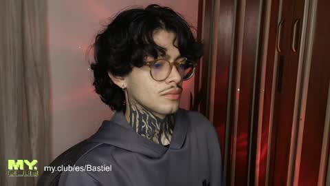 Bastiel online show from April 18, 2:04 am