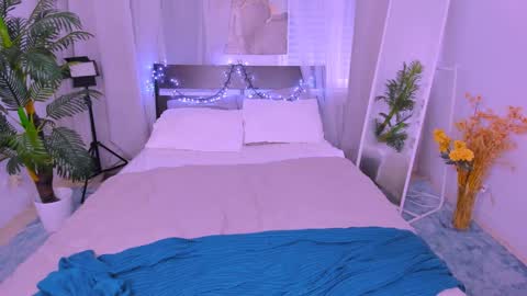 Snapshot of bat_laughing_bat chatting on January 11, 2:09 am Ask me online show from January 11, 2:09 am