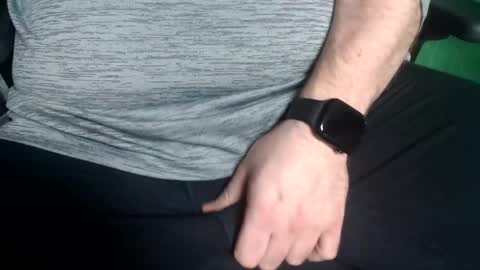 Snapshot of bate_bro84 chatting on February 10, 1:57 am Bate Bro84 online show from February 10, 1:57 am