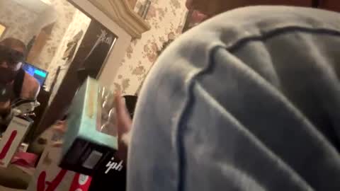 Snapshot of battlewolfxx chatting on January 3, 11:23 pm battlewolfxx online show from January 3, 11:23 pm