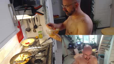 bazzz_8 online show from October 22, 3:34 pm