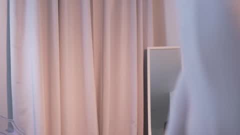  JETT  DENI  online show from October 10, 9:25 pm