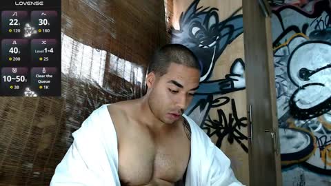 Justin online show from April 6, 8:32 pm