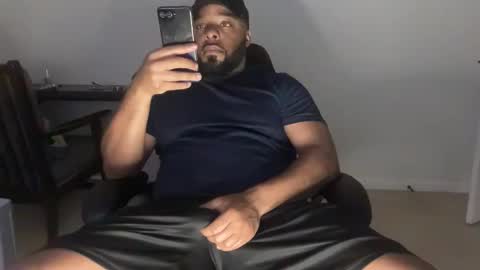 Snapshot of bbcfun44 chatting on April 22, 9:33 am Zaddy online show from April 22, 9:33 am