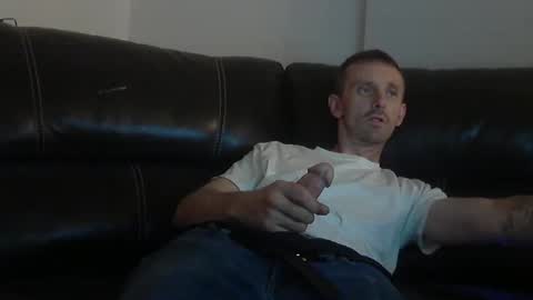 curious1 online show from May 15, 4:41 am