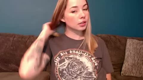 bbgirlnextdoor online show from October 11, 6:50 pm