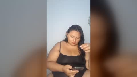 Snapshot of bbw_cindy11 chatting on June 11, 8:18 pm Cindy online show from June 11, 8:18 pm