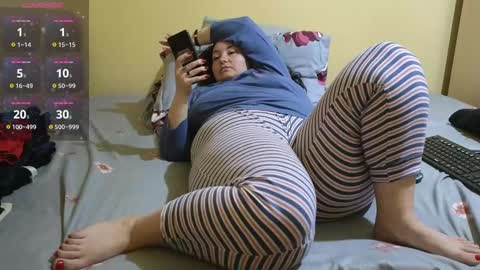 Emma online show from February 25, 2:44 pm