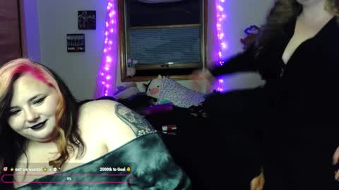 pixie online show from January 11, 4:06 am